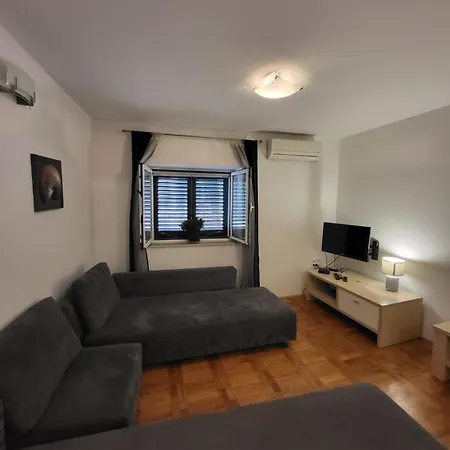 Guest Accomodation Zura Skradin