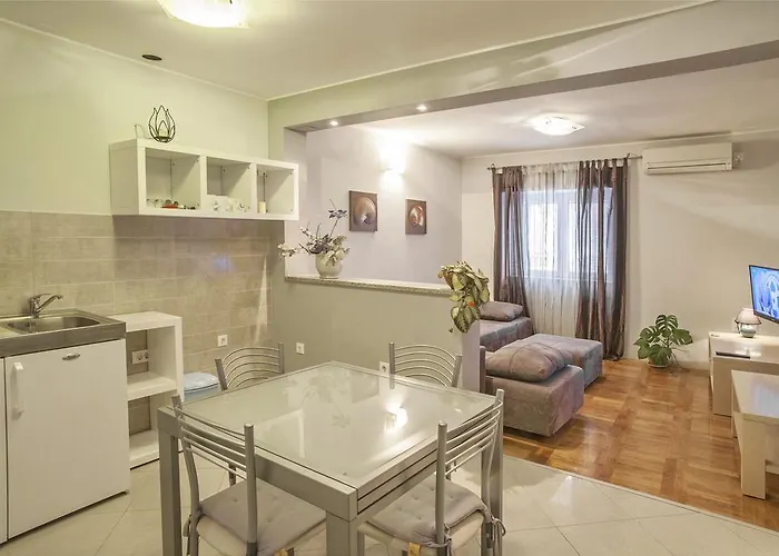 Appartement Guest Zura